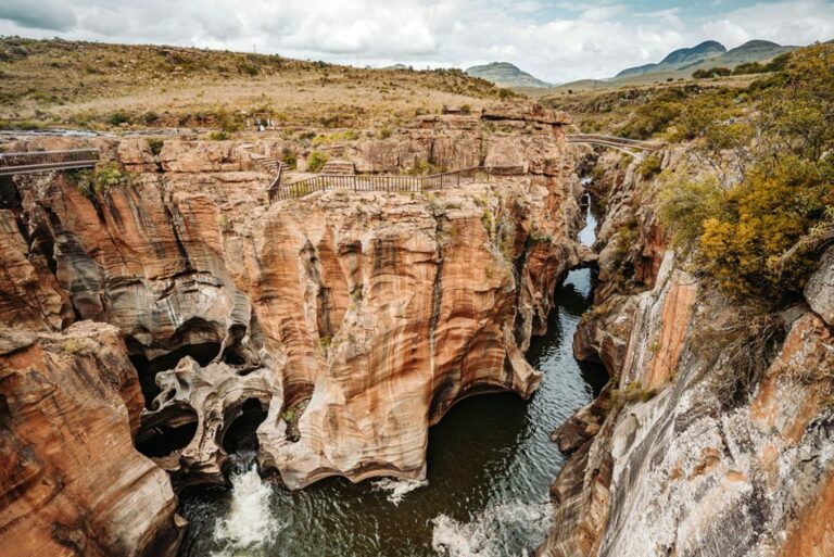 4-day Kruger Park and Panorama Route Hotel Safari