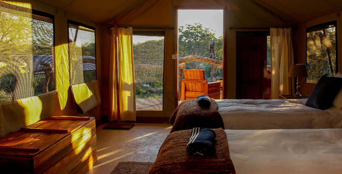 4 Day nDzuti Camp Safari - View Rates and Prices